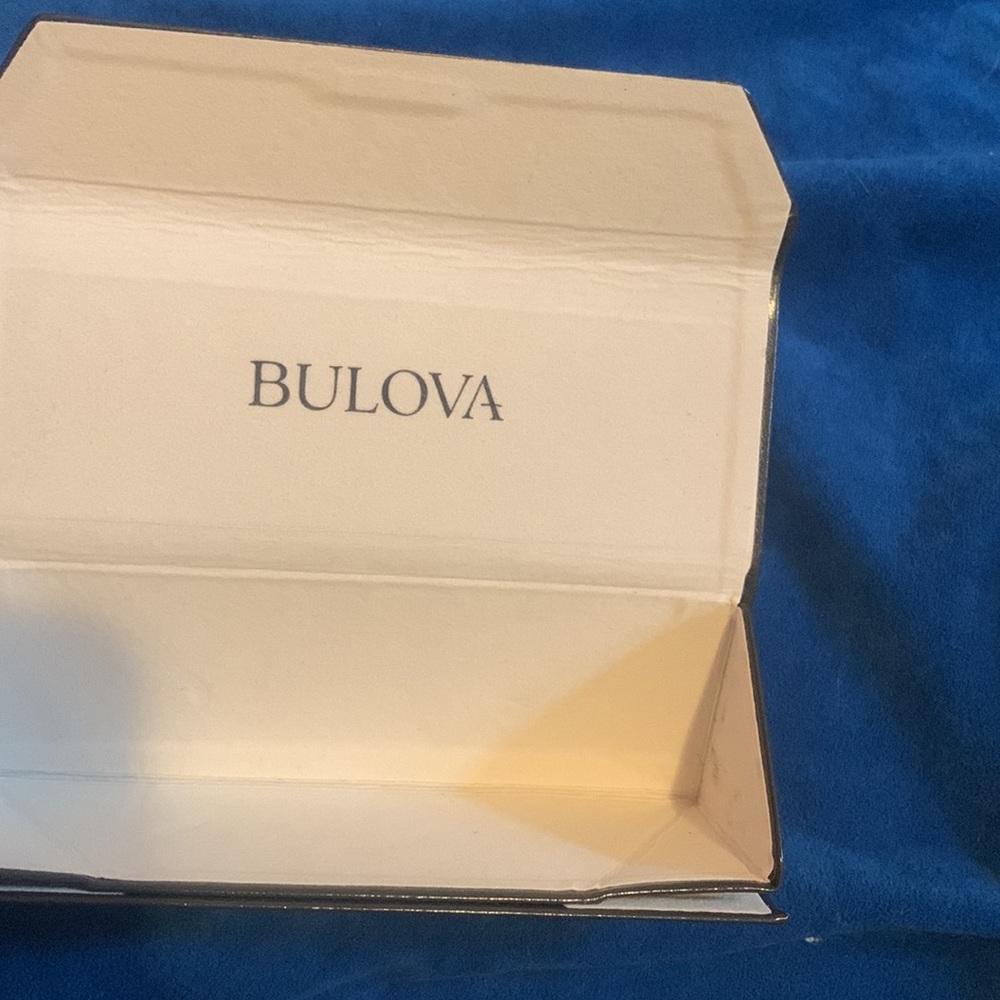Bulova glasses case - Picture 2 of 3